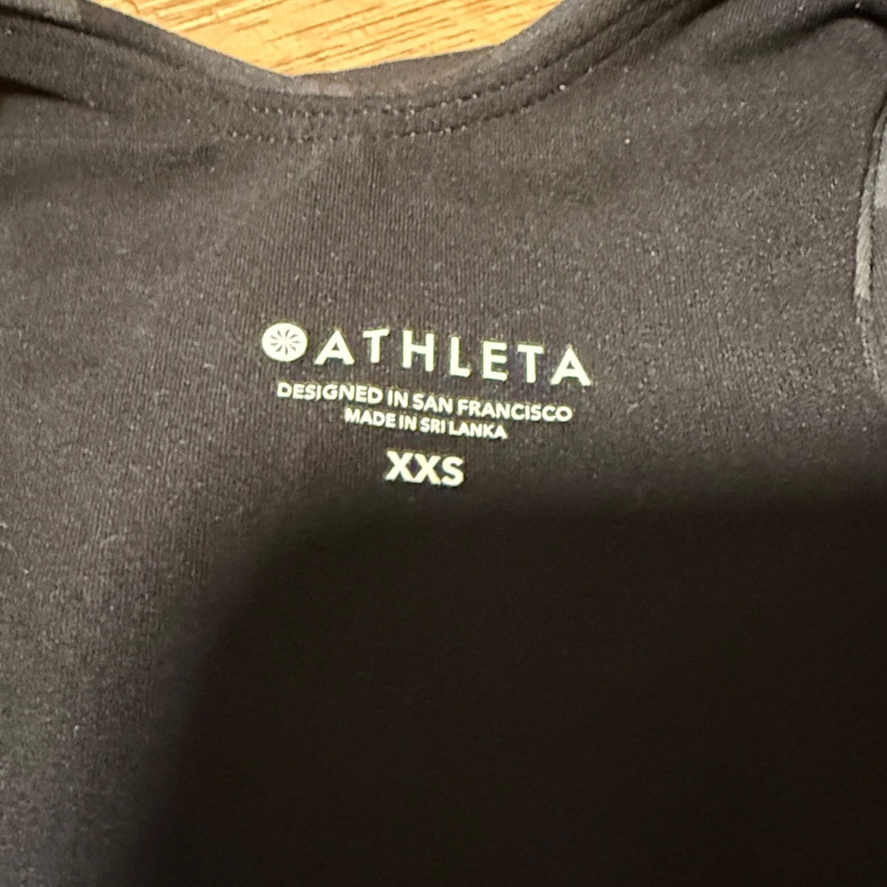 Athleta Conscious Crop Bra D-DD - Black Camo - Picture 2 of 3